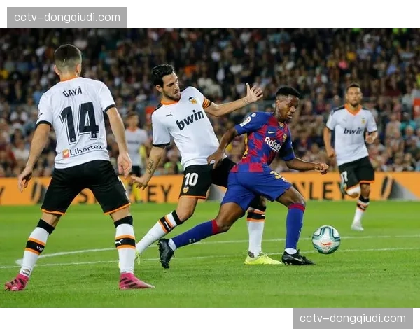 西甲联盟提议修改联赛日程,考虑为欧战球队调整周五比赛时间 西甲联盟提议修改联赛日程,考虑为欧战球队调整周五比赛时间