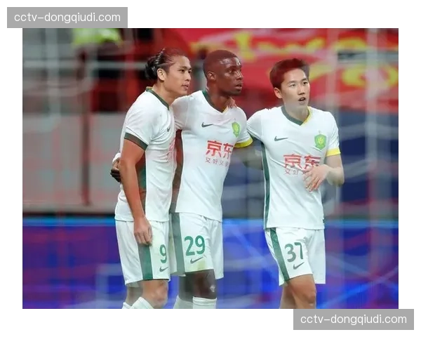 2025赛季中超争冠集团回顾：上海海港卫冕，山东泰山、北京国安紧追